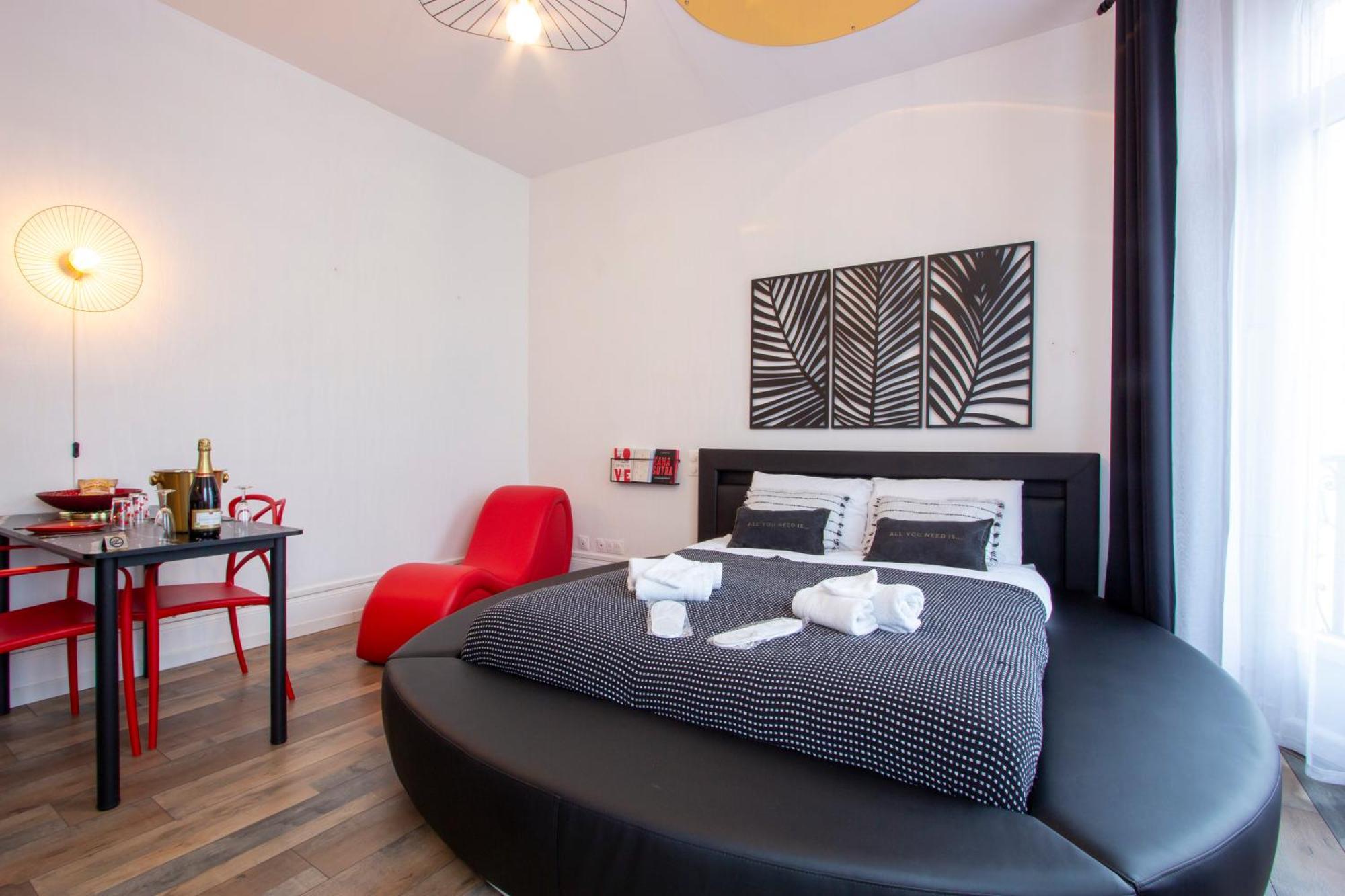 L'Hyper Centre - Netflix & Wifi - Literie Haut De Gamme - Check-In 24H24 - Goodmarning Châlons-en-Champagne Exterior foto